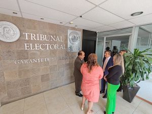 0425 Visita a Tribunal Electoral de Hidalgo 3