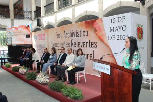 0515 Foro Archivístico 2