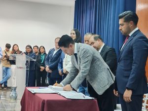 0711 Firma de convenio 03