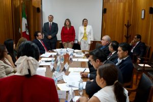 0506 Toma de protesta de contraloría en comité de transparencia 4
