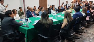 0507 Mesa Congreso 10