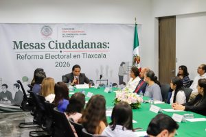 0507 Mesa Congreso 5